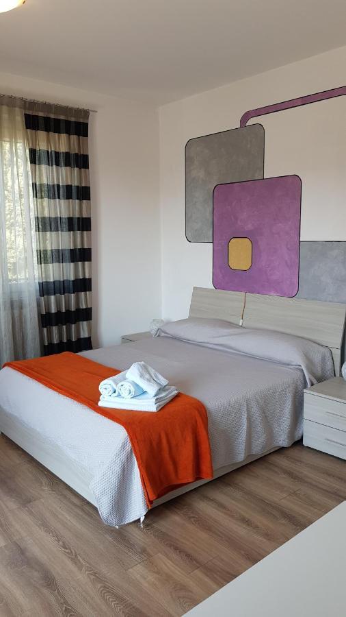 ديسينسانو ديل غاردا B&B Villa Giulia الغرفة الصورة
