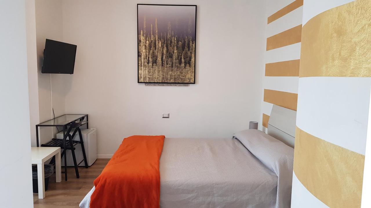 ديسينسانو ديل غاردا B&B Villa Giulia الغرفة الصورة