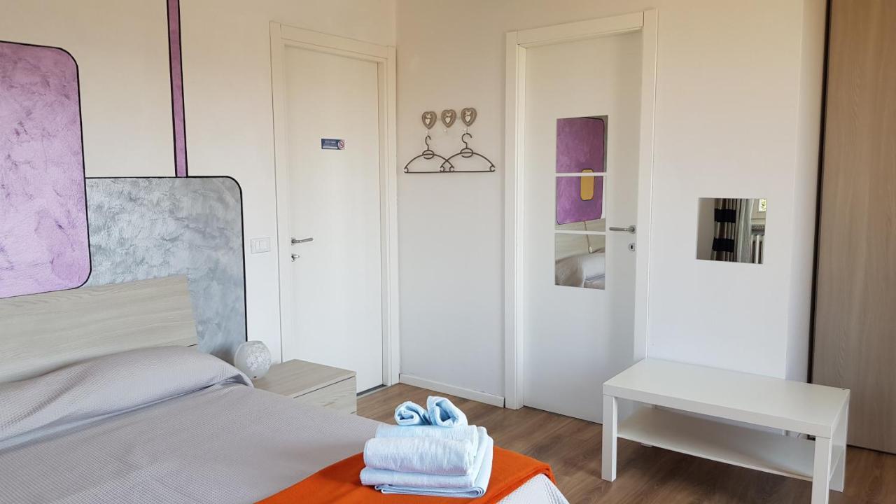 ديسينسانو ديل غاردا B&B Villa Giulia الغرفة الصورة
