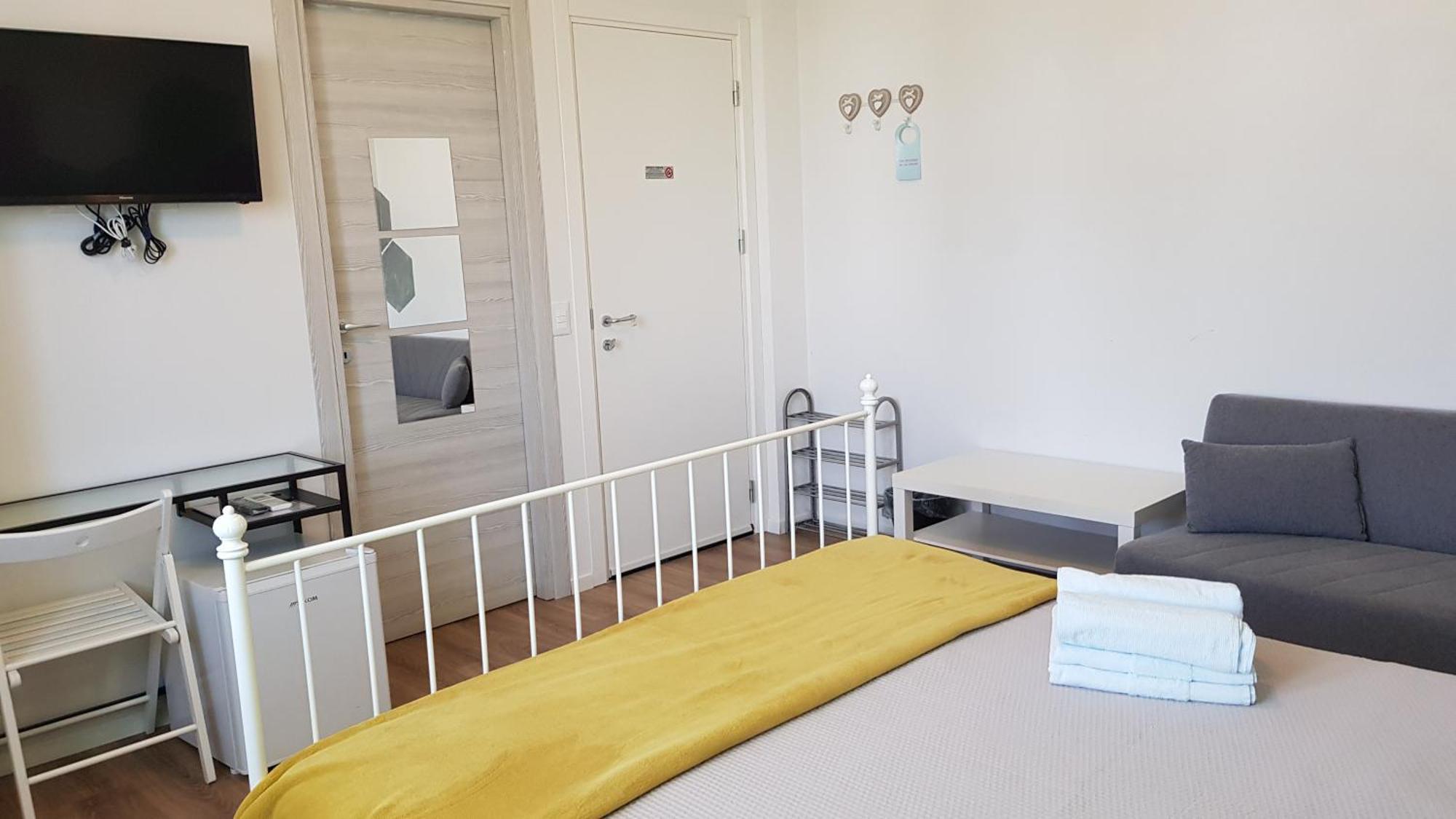 ديسينسانو ديل غاردا B&B Villa Giulia الغرفة الصورة
